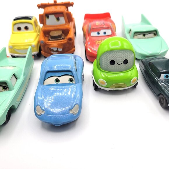 8 Fun Comic Hard Plastic Car Toys  Disney & Pixer Diecast - Picture 2 of 7